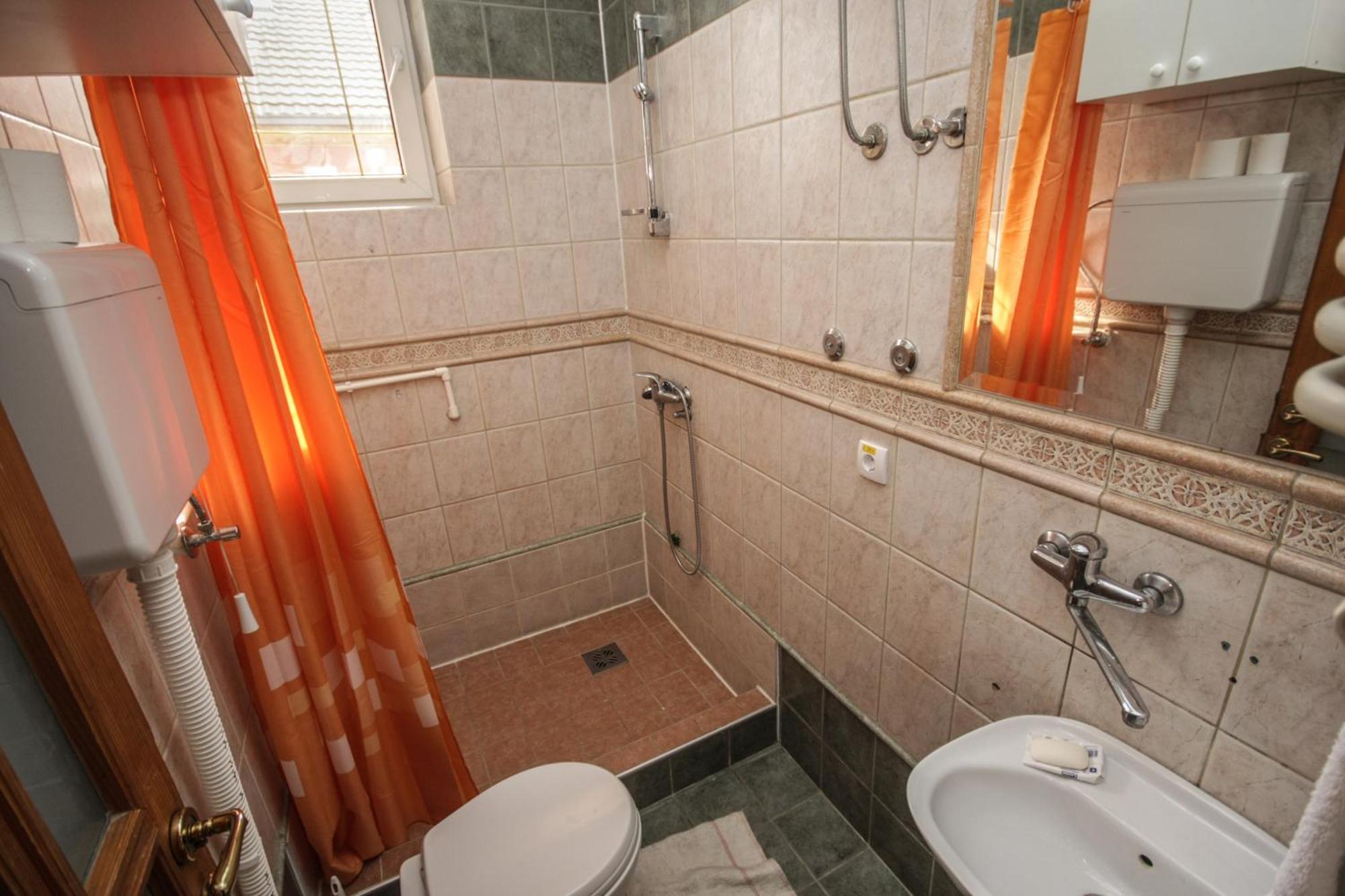 Hostel Terasa Novi Sad Zimmer foto