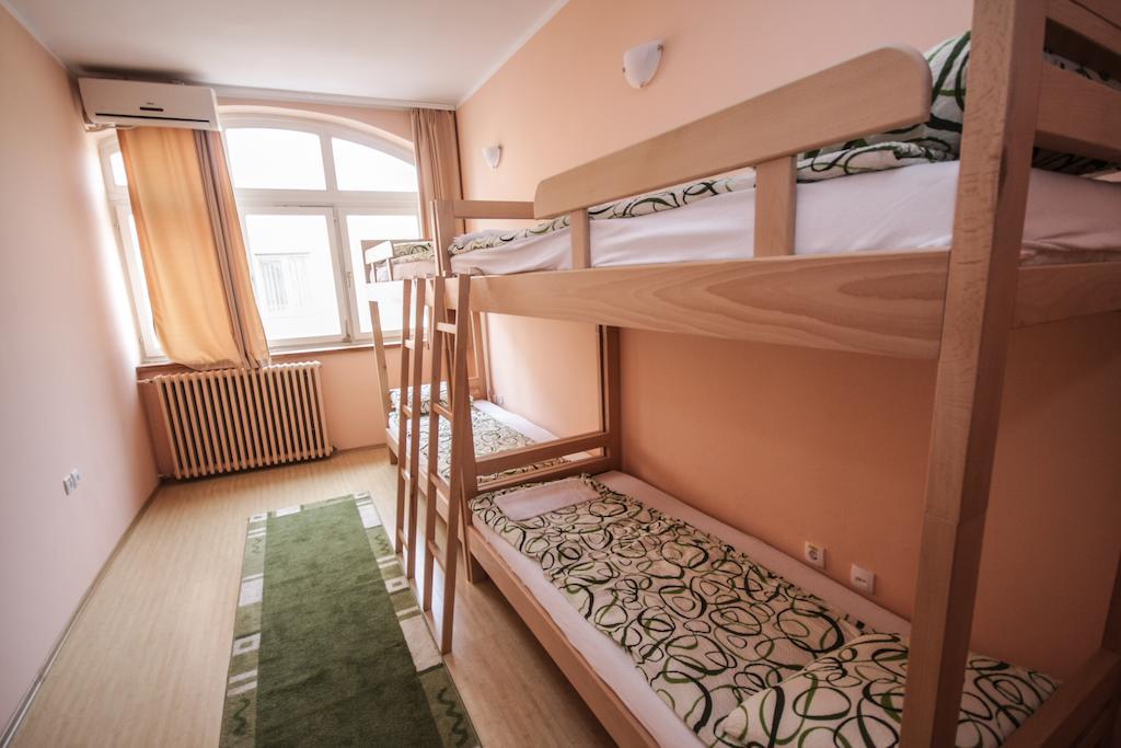 Hostel Terasa Novi Sad Zimmer foto